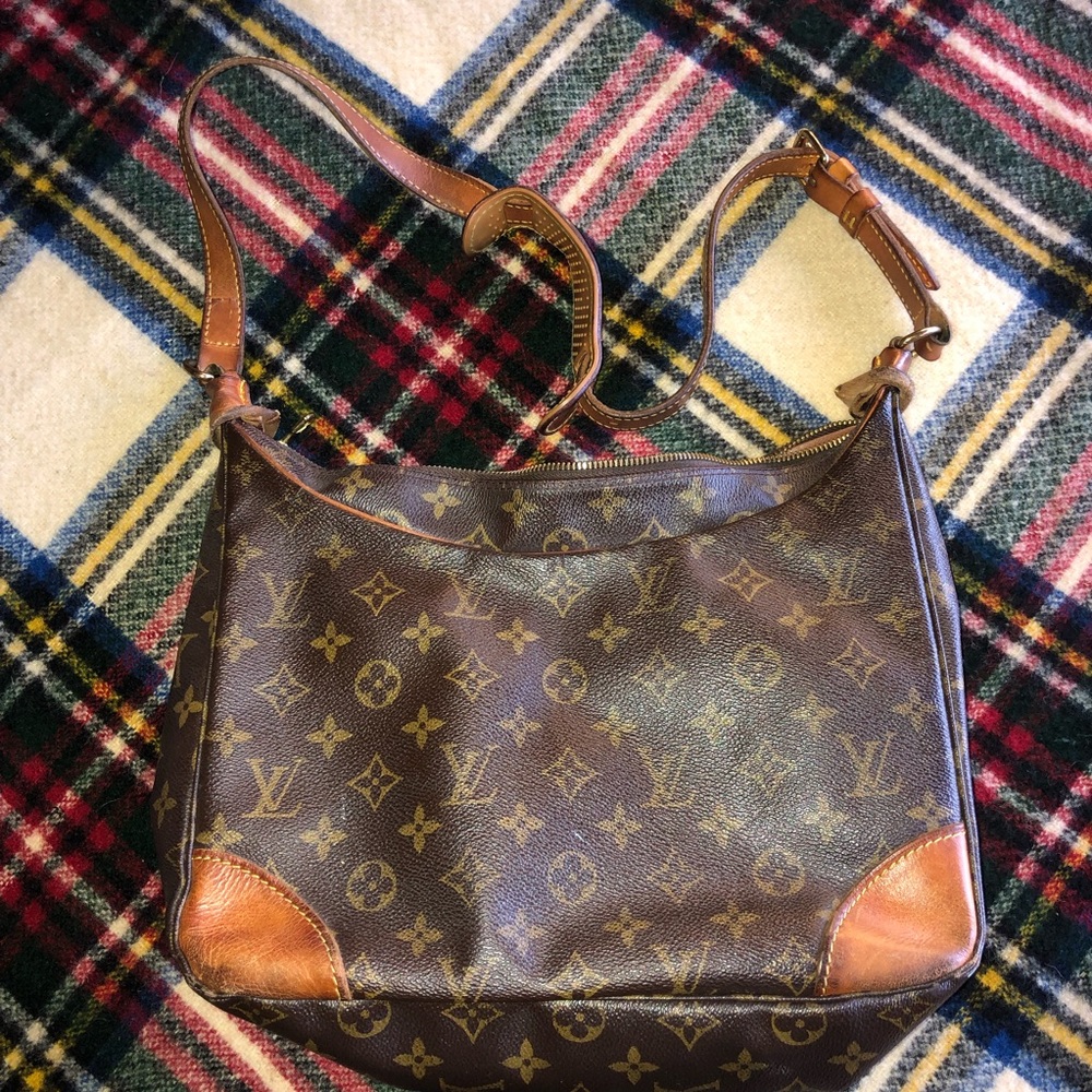 Old Louis Vuitton Purse